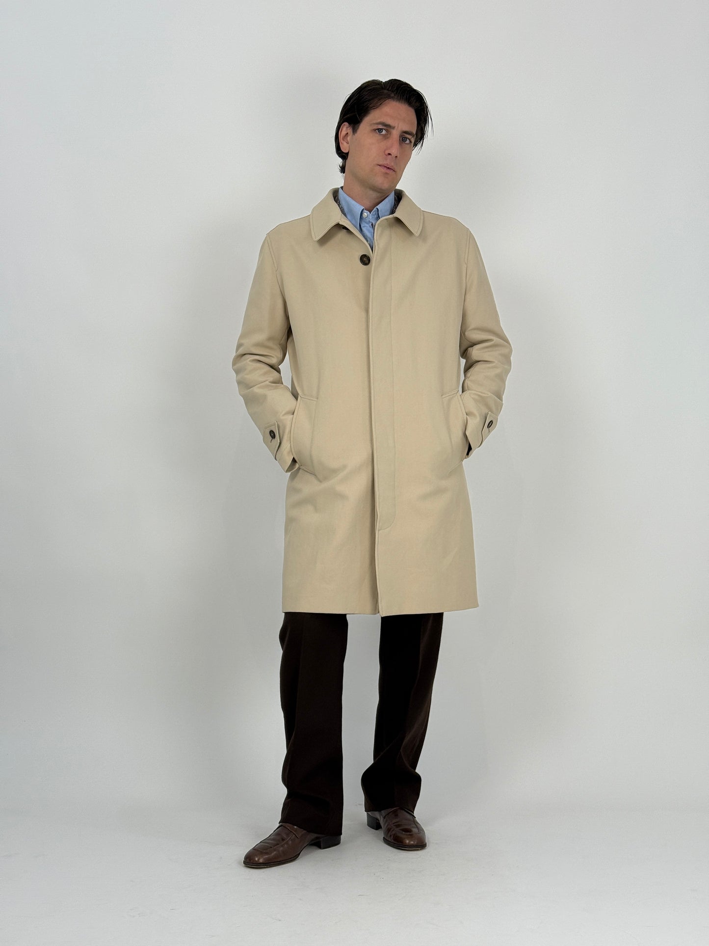 cappotto-da-uomo-colore-beige