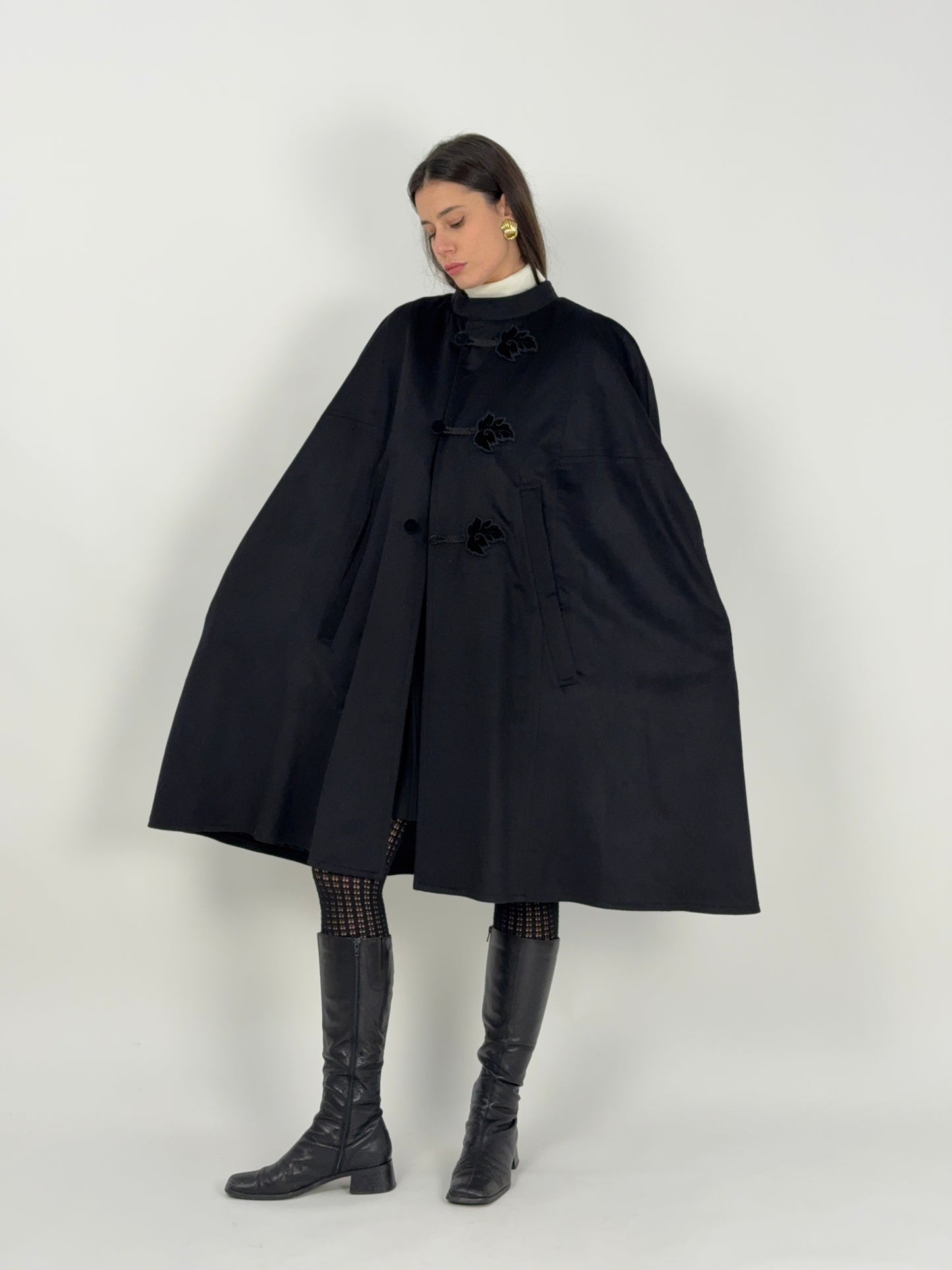 Mantella sartoriale in lana cashmere