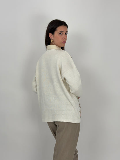 Cardigan con ricami floreali