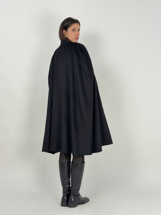 Mantella sartoriale in lana cashmere