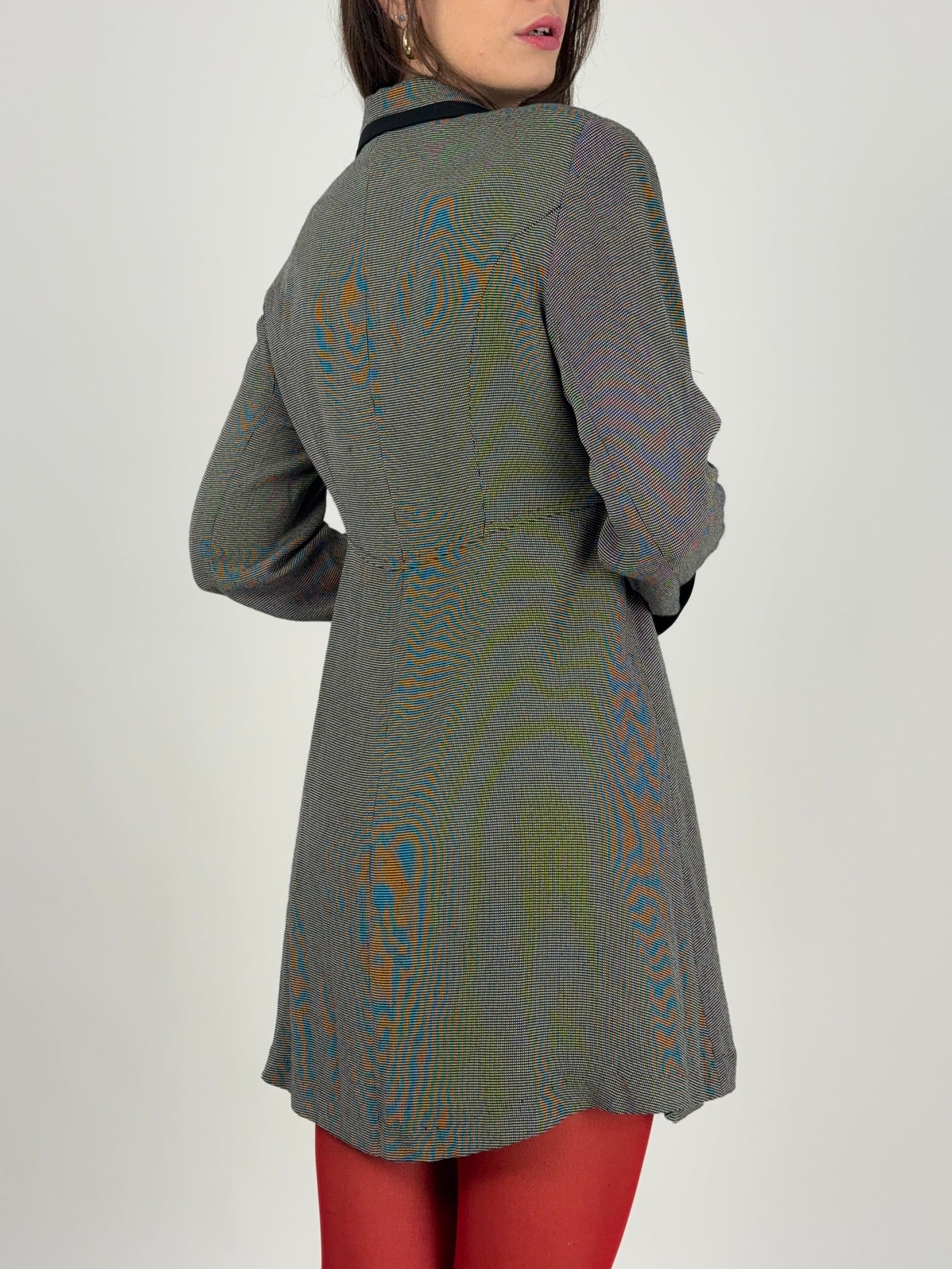 Abito primi anni ’80 in microfantasia