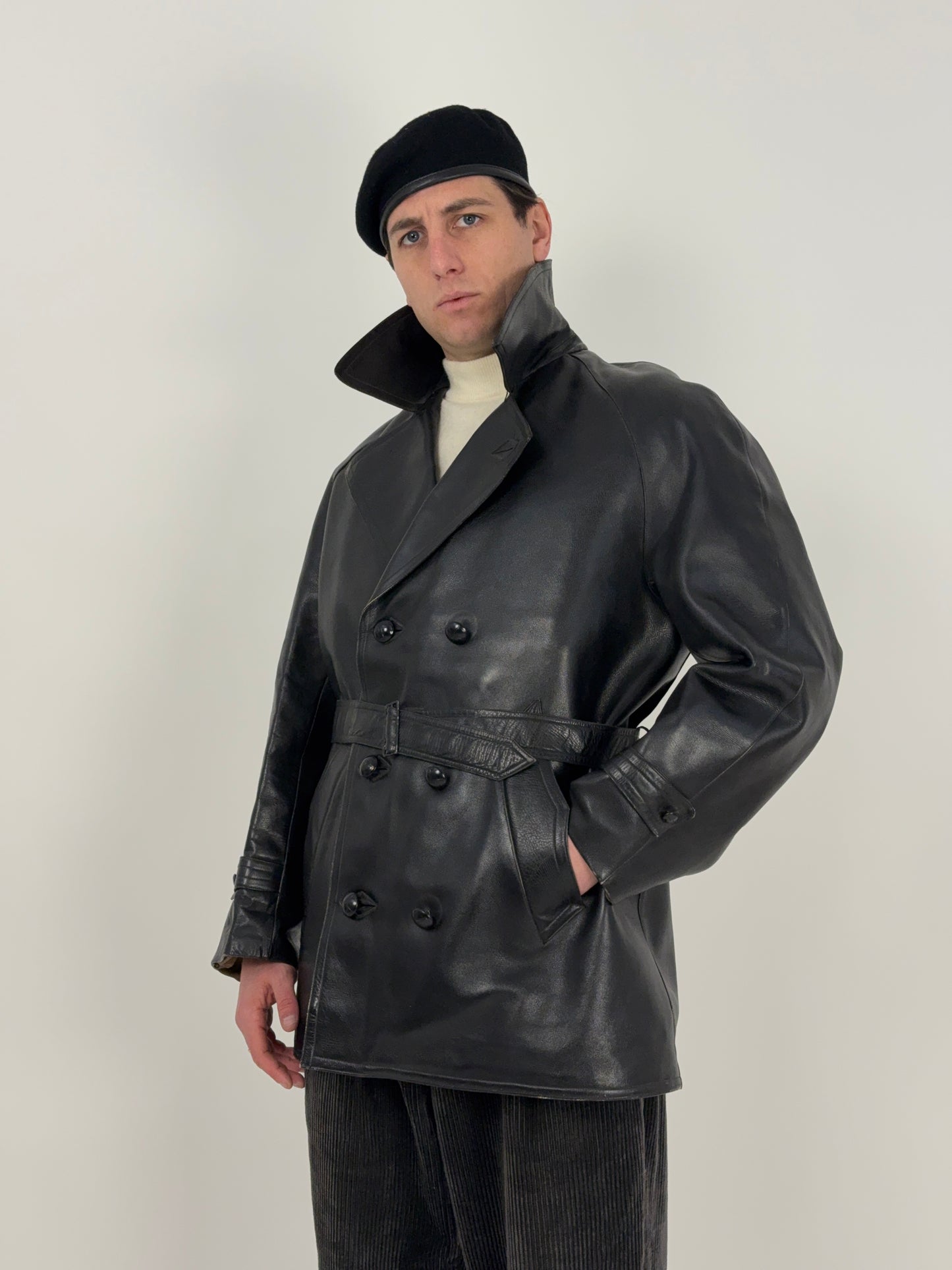 Cappotto doppiopetto in pelle anni ’40/’50