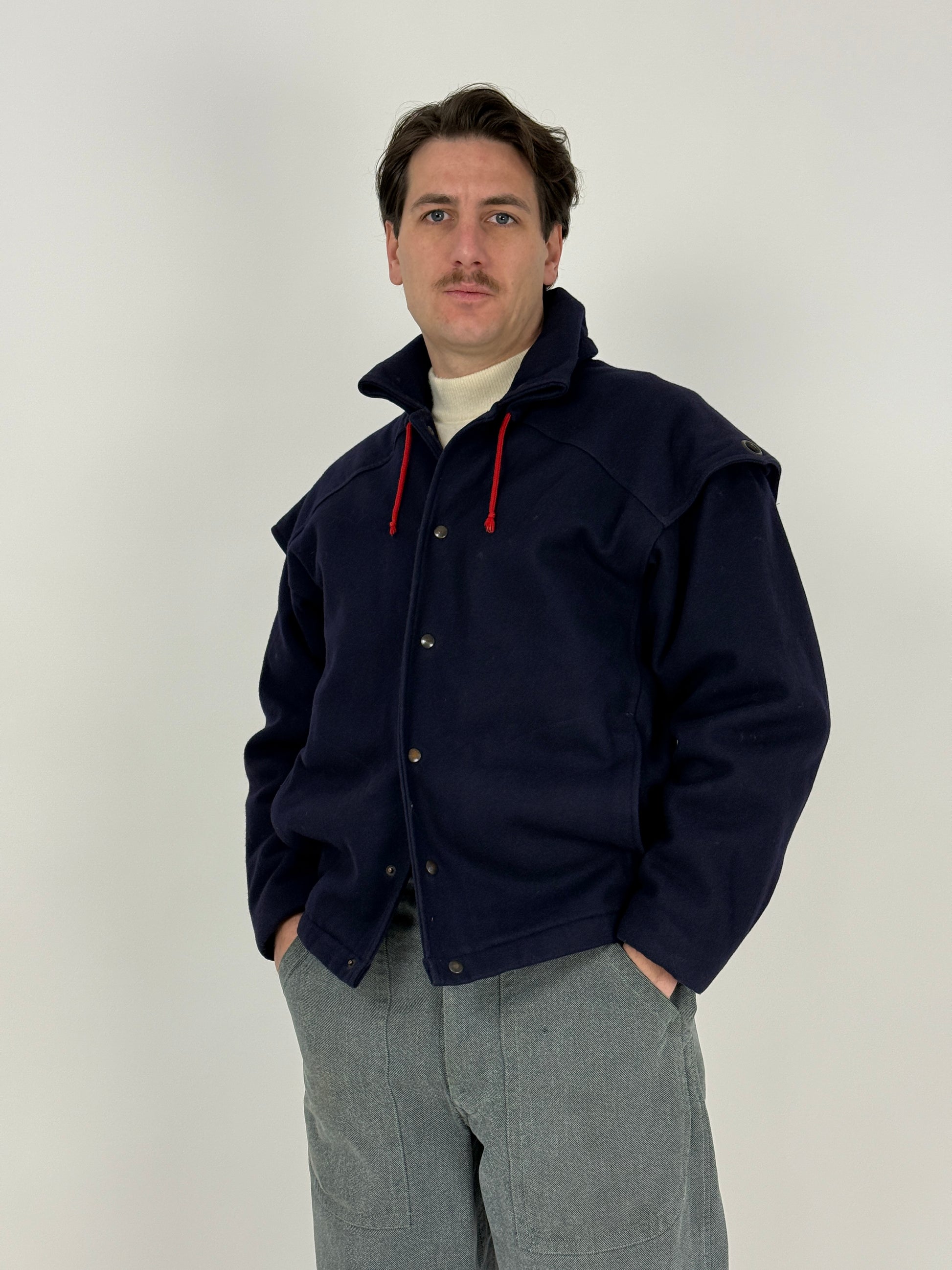 cappotto-corto-anni-80in-lana-blu-da-uomo