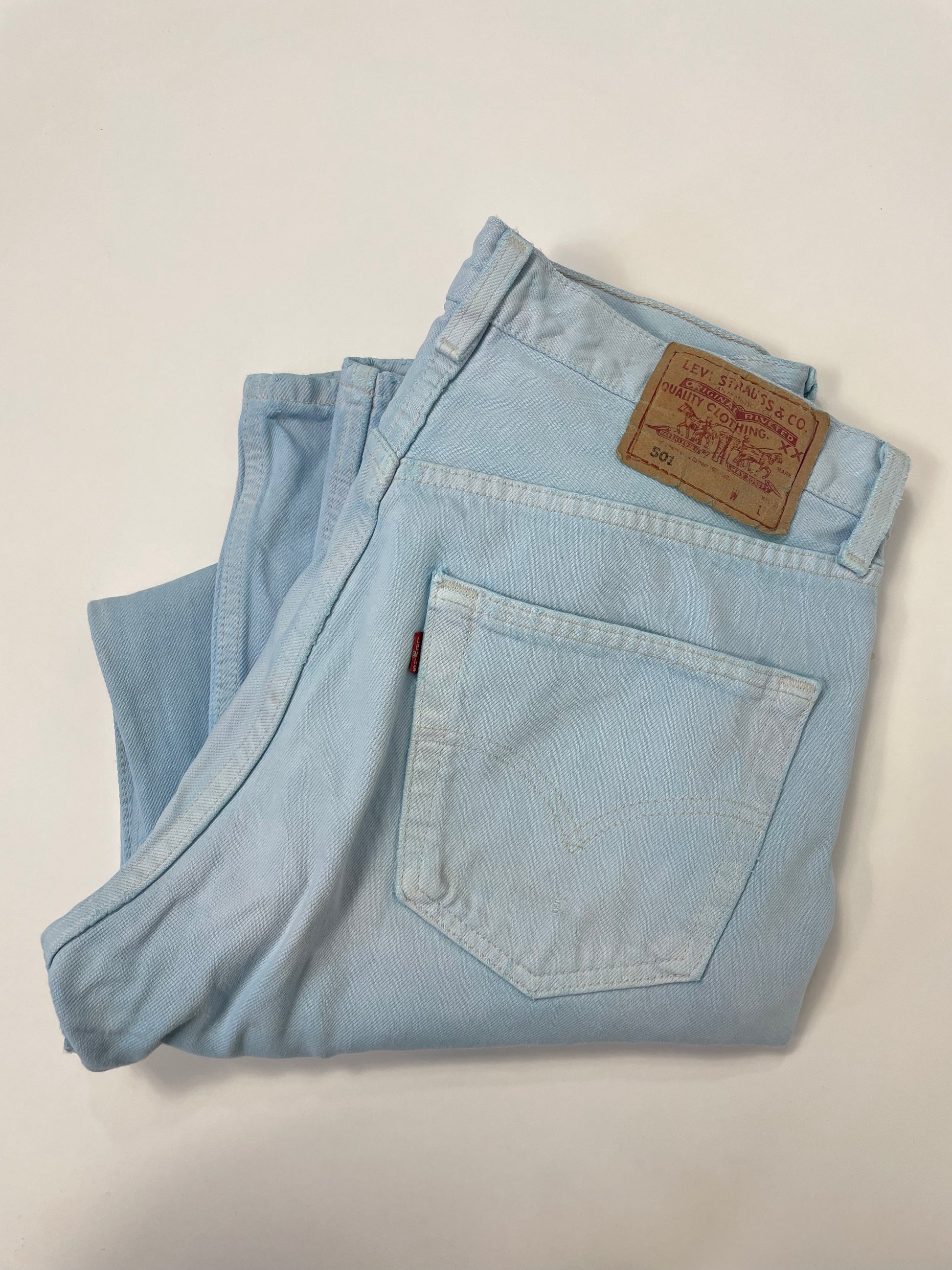 Levi's 501 W33 L32 Celeste - Fangovintage Levi's 501 W33 L32 Celeste - Fangovintage