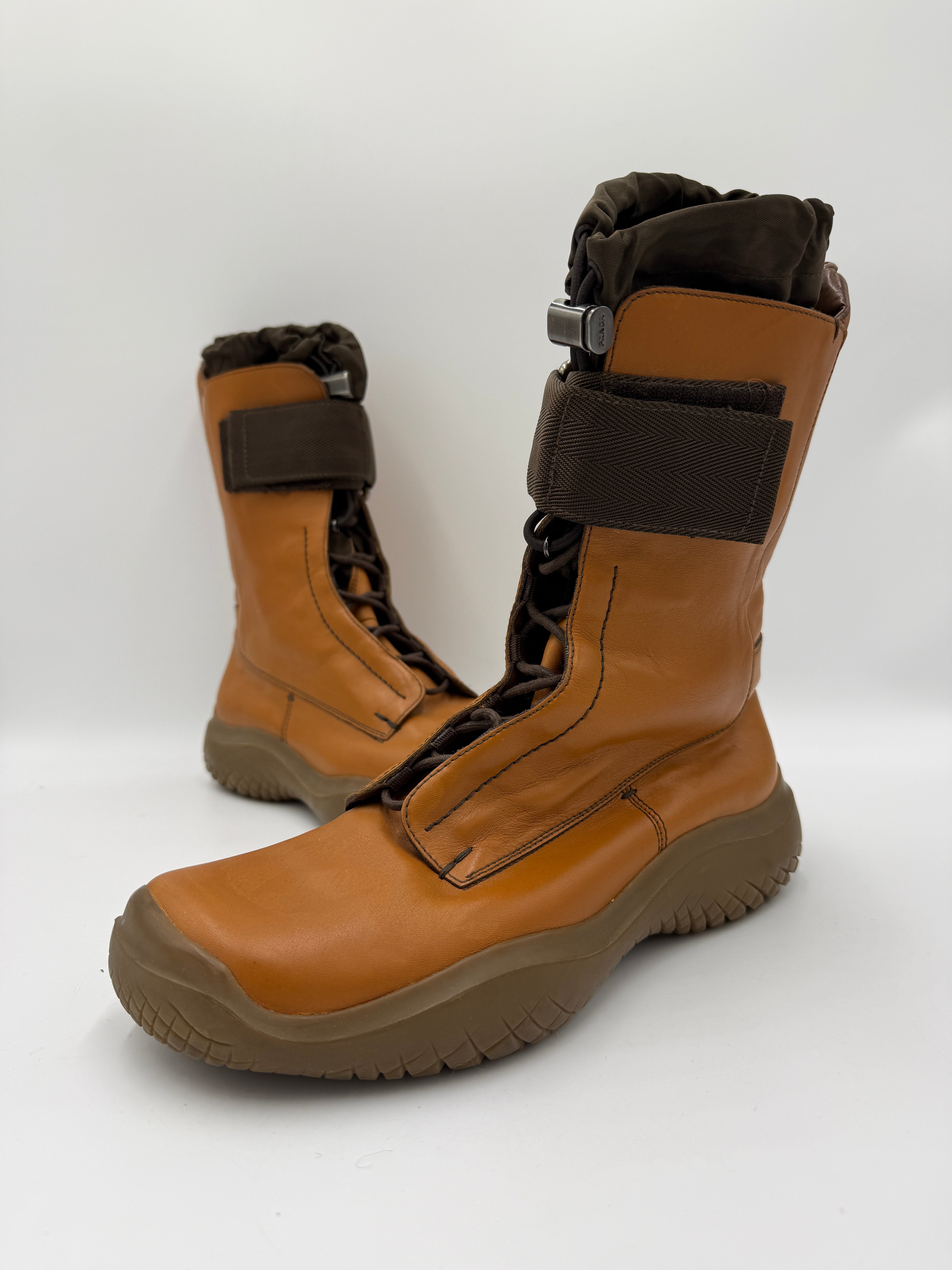 Prada archive FW 1999 - boots con suola vibram Numero 9 (IT43)