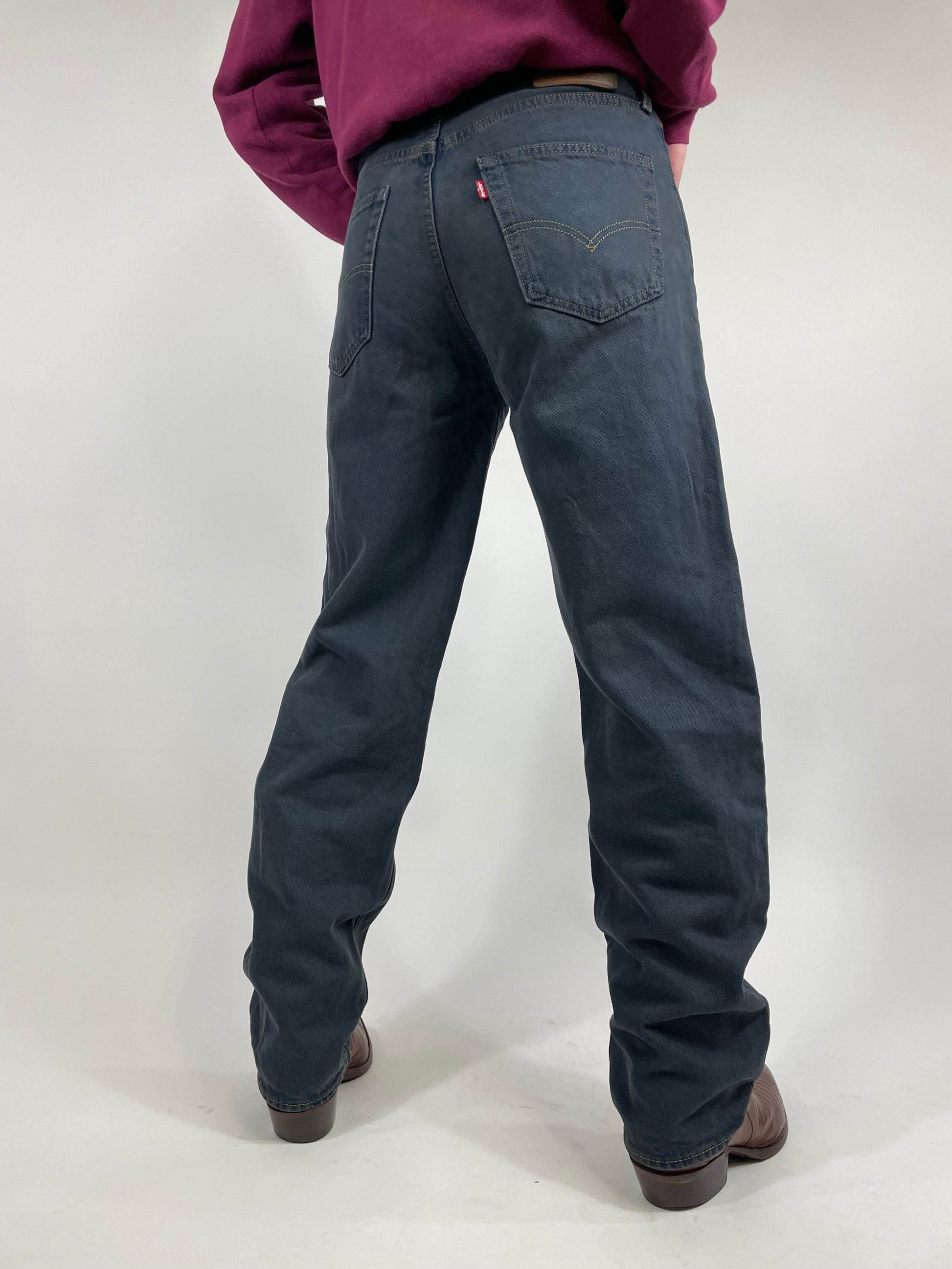 jeans-big-E-colore-lavagna