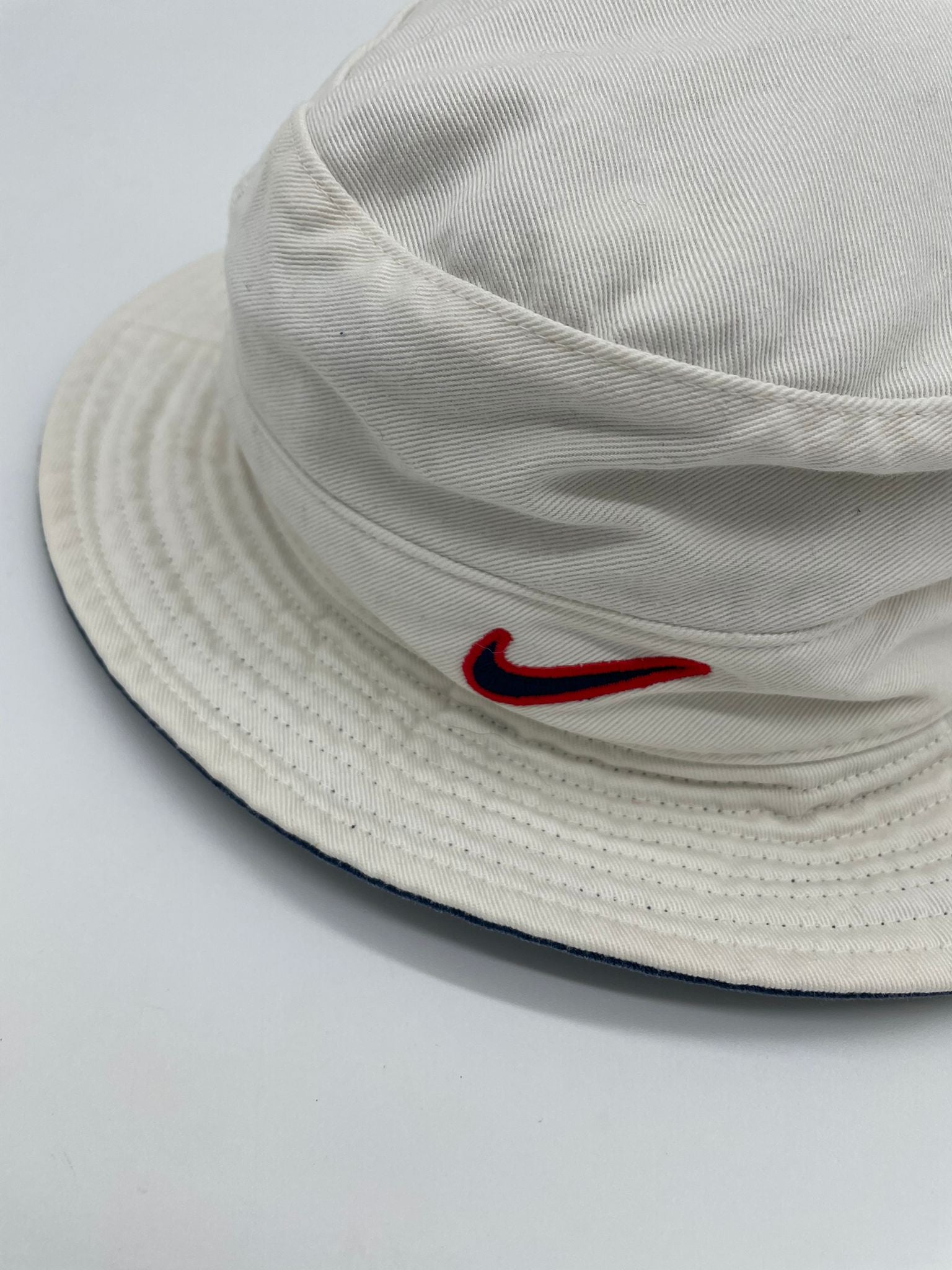 Bucket hat Nike 90s - Fangovintage