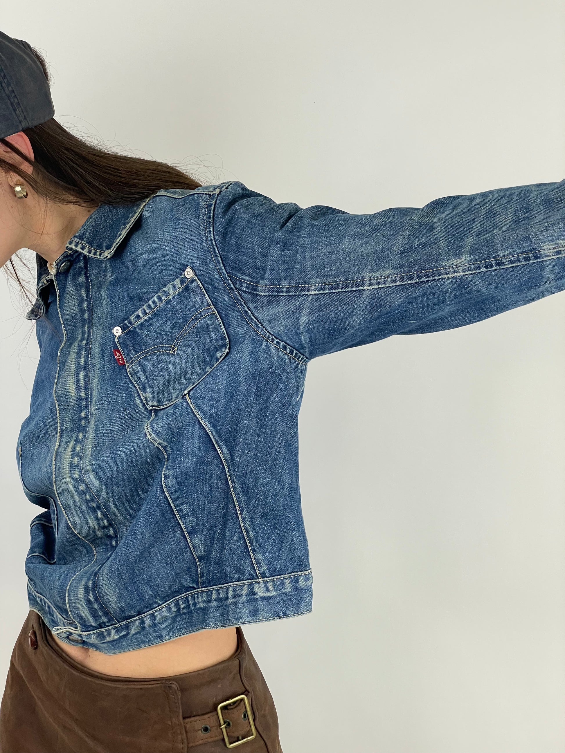 Levi denim 2025 cropped jacket