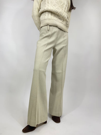 pantaloni-anni-70-da-donna-colore-crema