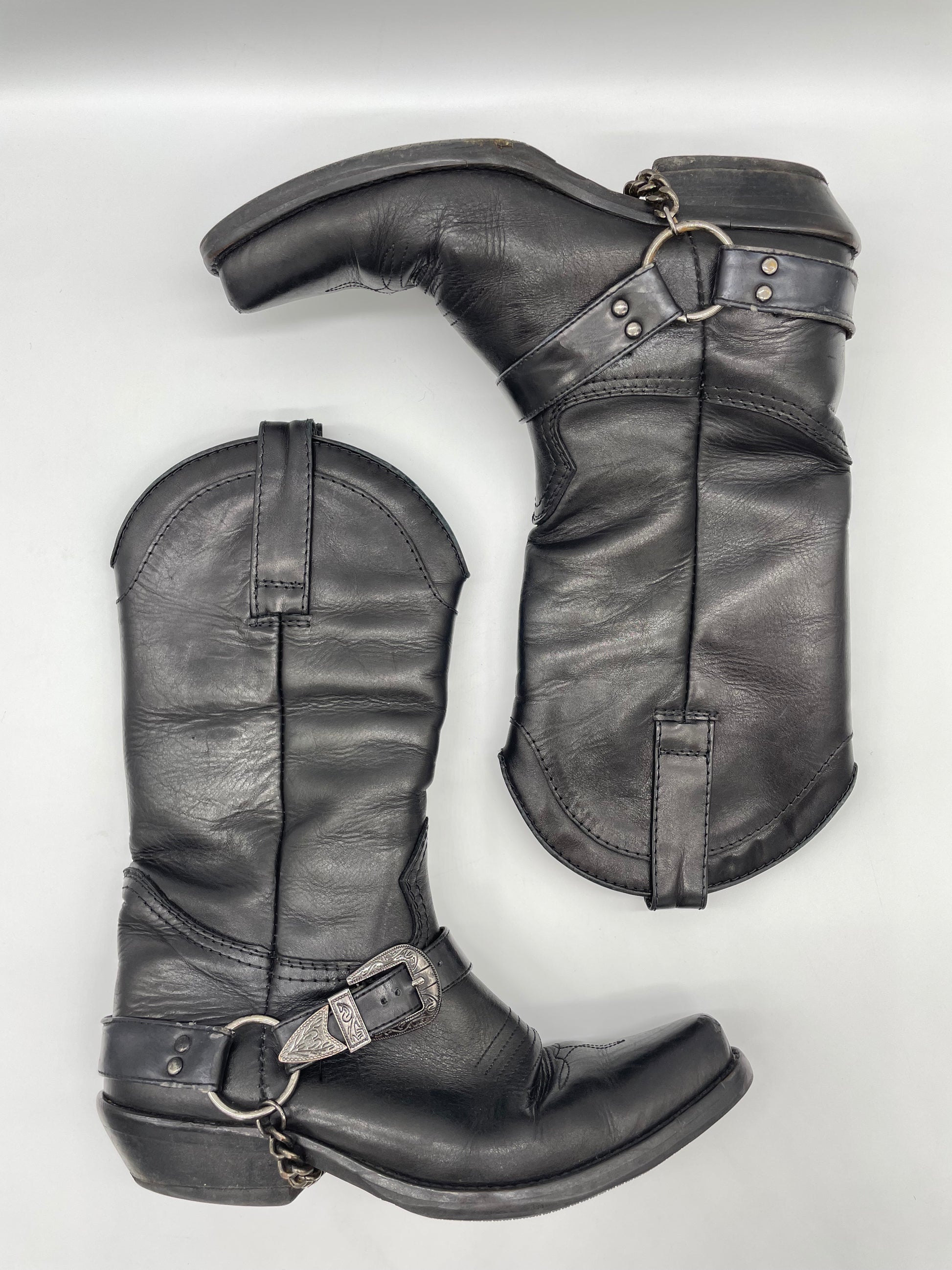 Stivali Valentino Garavani con fibbia vintage boots Fangovintage