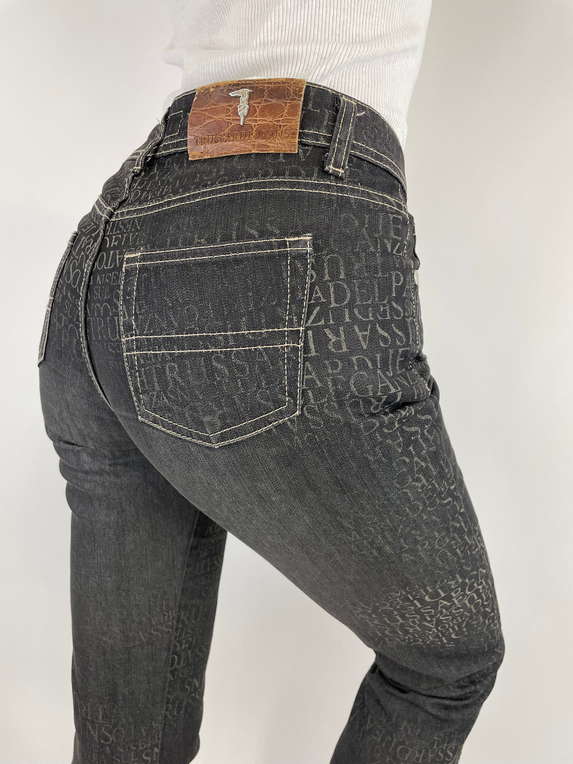 TRUSSARDI JEANS woman size 42 Mudvintage Fangovintage